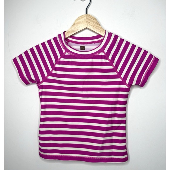 Tea Collection Short Sleeve Swim Top Girl 6 Swimsuit Rash Guard Bathing Suit Top - Picture 1 of 5